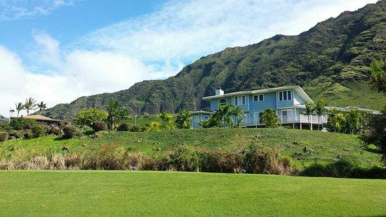 Makaha Valley Country Club
