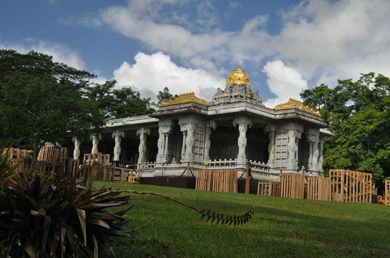 Kauai's Hindu Monastery